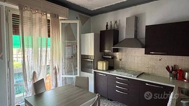 Appartamento di 110 m² con più di 5 locali a Isola