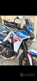 Africa twin cambio automatico 