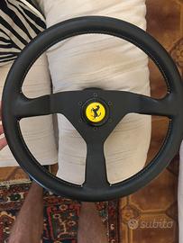 Volante Ferrari Momo