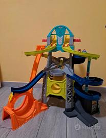 Pista Fisher Price mega torre