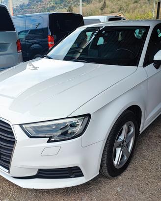 Audi A3 SPB 35 TDI S tronic Design