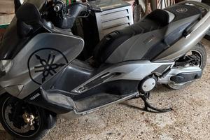 Yamaha Tmax 500