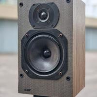 casse acustiche B&W DM100