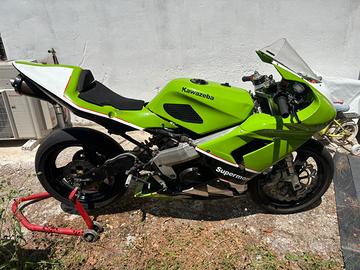Supermono Mito Klr