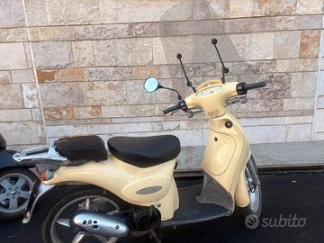 Scarabeo 50