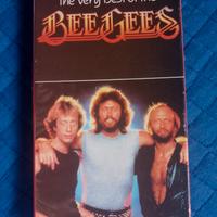 Cofanetto con 3 musicassette dei Bee Gees 