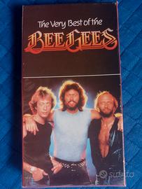 Cofanetto con 3 musicassette dei Bee Gees 