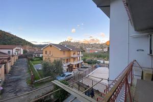 Appartamento di 100 m² con 4 locali a Genazzano