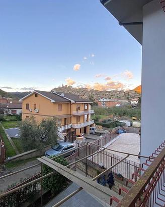 Appartamento di 100 m² con 4 locali a Genazzano