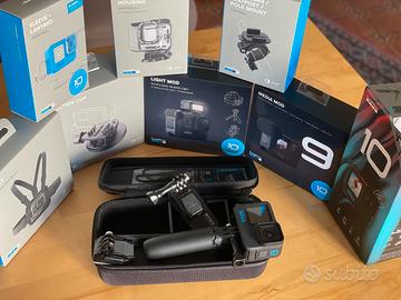 GoPro 10Hero Black Kit Viaggio + 7 accessori