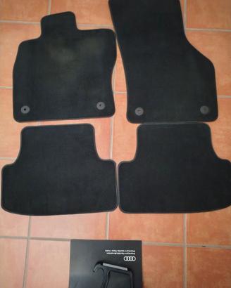 Tappetini originali in tessuto Audi A3 8v