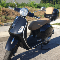 Vespa GTS 300