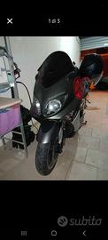  TMAX YAMAHA COME NUOVA