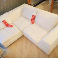 Divano artigianale pelle bianca Ovvio componibile