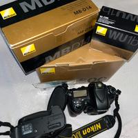 NIKON D 600