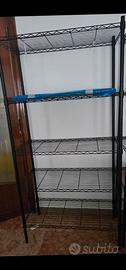 scaffale metallo nero