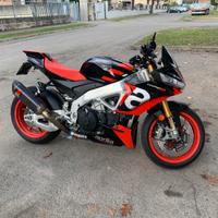 Aprilia Tuono V4 Factory
