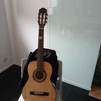 chitarra classica Toledo