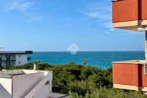 2 LOCALI A GALLIPOLI