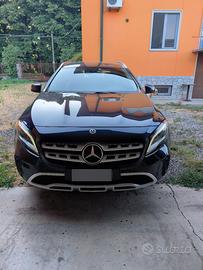 Mercedes GLA 220 4MATIC SPORT