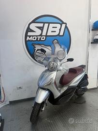 Piaggio Beverly 350