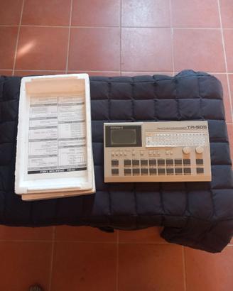 DRUM MACHINE TR 505