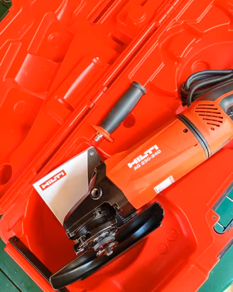 Hilti AG 230-24D –
