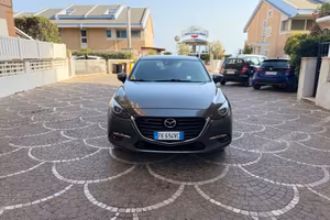 Mazda 3 Mazda3 1.5 Skyactiv-D Evolve