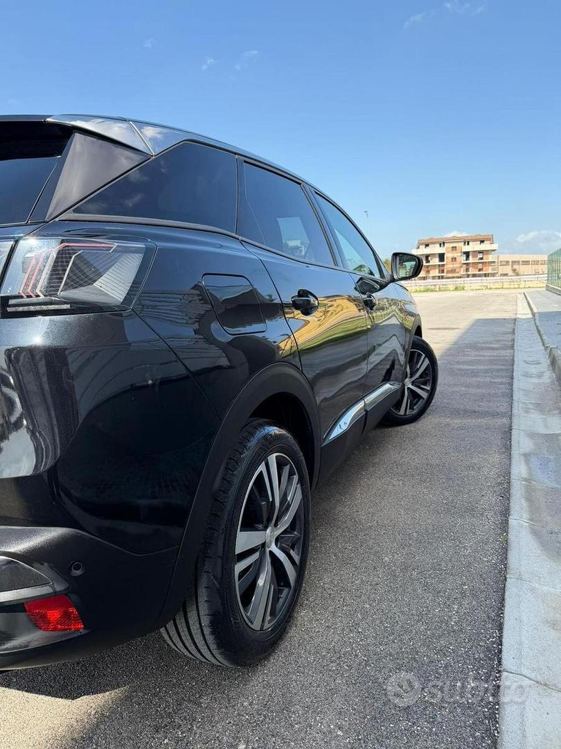 Peugeot 3008 2022 photo 2