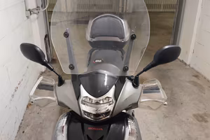 Honda sh 300i abs sport