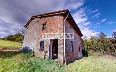 RUSTICO CON TERRENO A SANT'ANTONIO