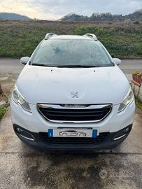 Peugeot 2008 PURETECH 82 ALLURE