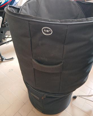 Custodie con logo Acustica. 