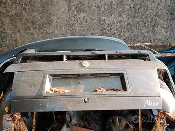 spoiler Lancia Thema 