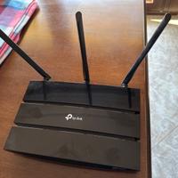 Router wifi TP-LINK VR400