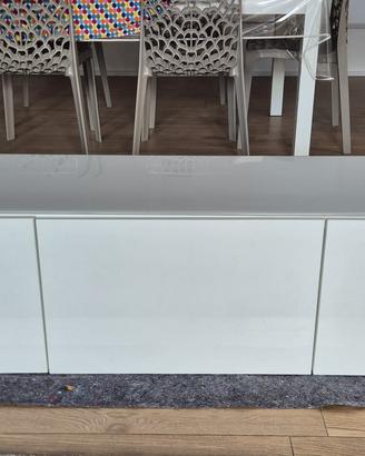 Ikea Besta