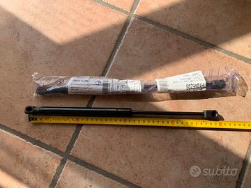 Ammortizzatore lunotto vetro Hyundai tucson,ix35