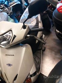Scooter lead 110 honda