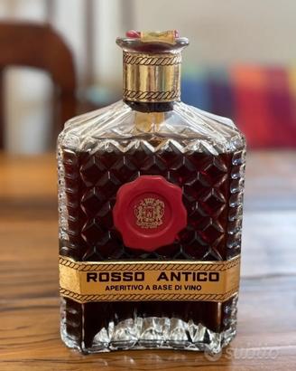 Bottiglia di vino Rosso Antico