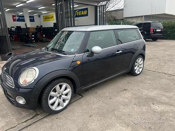 Mini Cooper D Clubman MINI COOPER D CLUBMAN