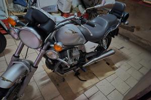 MOTO GUZZI NEVADA 750 ANNO 2002