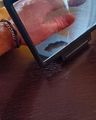 ingranditore per smartphone 