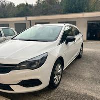 Opel Astra automatica