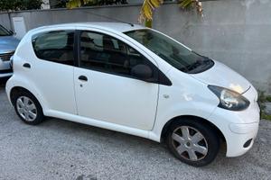 Toyota  aygo 1.0 12v 5 porte noe connect