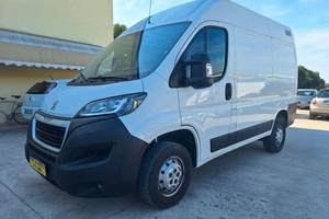 Peugeot boxer / 2014 333 l1h2 2.2 bluehdi 140cv