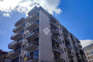 5 LOCALI A NAPOLI