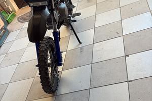 pit bike ycf 110 con motre kayo 125