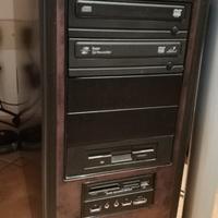 Pc fisso assemblato E8400