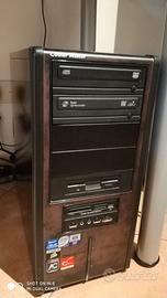 Pc fisso assemblato E8400