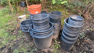 Ex contenitori piante